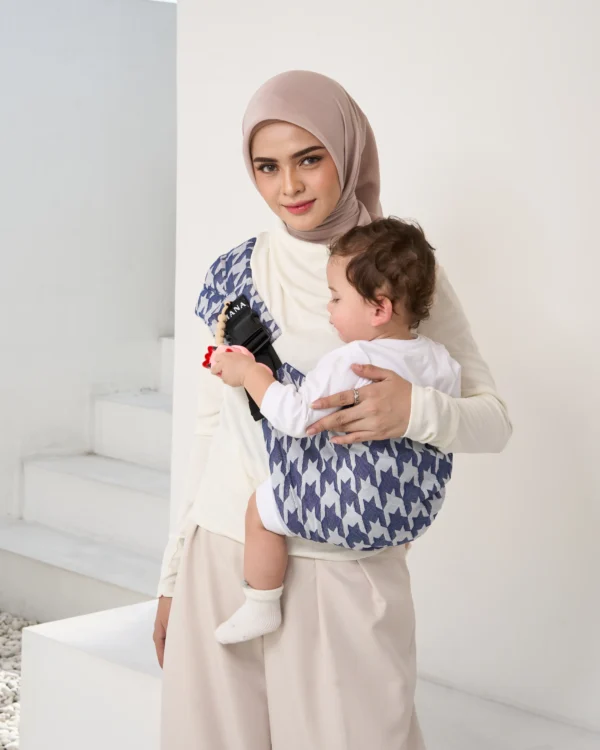 Easy Sling Carrier Houndstooth Blue