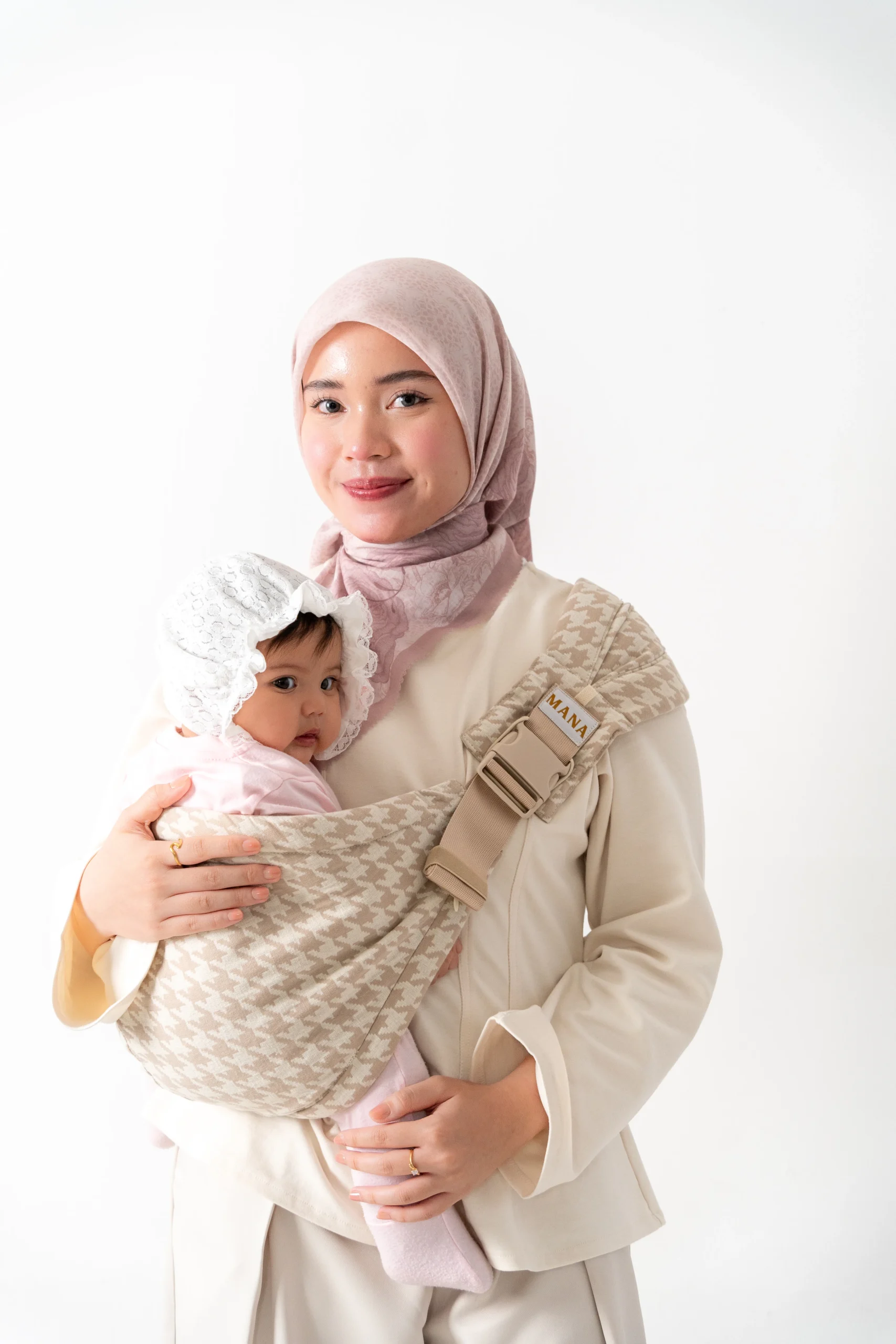 Easy Sling Carrier Houndstooth Beige